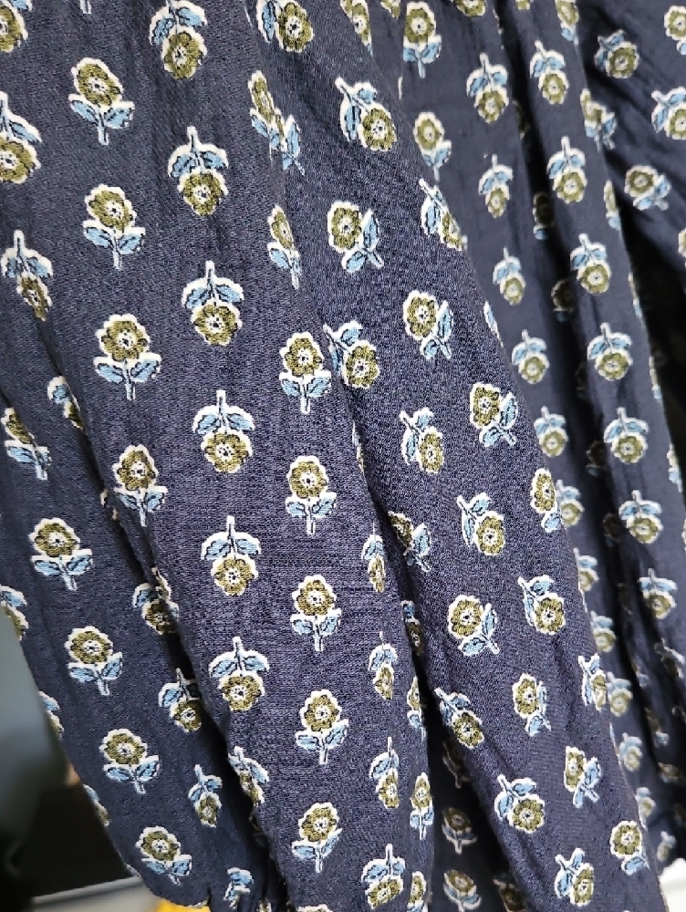 Zara Navy Blue Green Floral Puff-Sleeve Dress - Picture 3 of 6